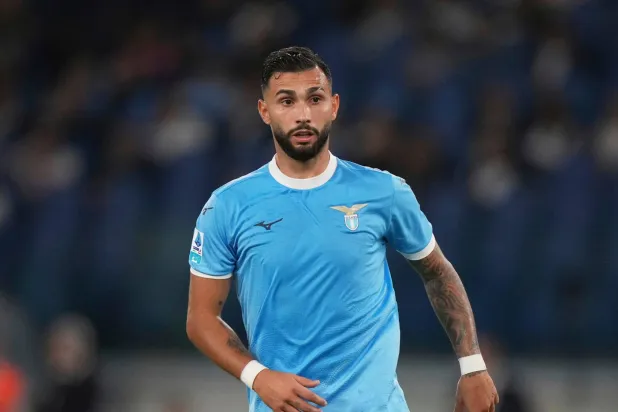 الأرجنتيني تاتي كاستيانوس إلى وست هام (أ.ب)