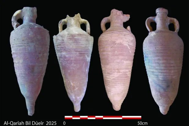 آثار متنوعة وجدتها البعثة في سوهاج (وزارة السياحة والآثار)