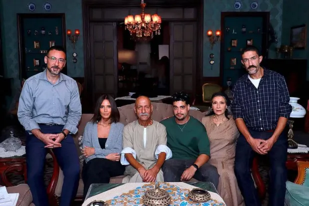 أبطال «قسمة العدل» في لقطة من المسلسل (الشركة المنتجة)