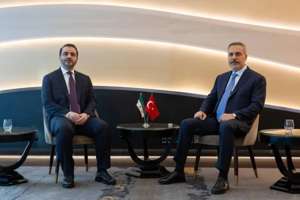 Fidan ve Eş-Şeybani Paris'te görüştü (Türk Dışişleri Bakanlığı)