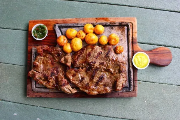 الفوائد القلبية والاستقلابية التي يُروَّج لها على نطاق واسع للصيام المتقطّع قد تكون ناتجة عن تناول سعرات حرارية أقل (بكساباي)