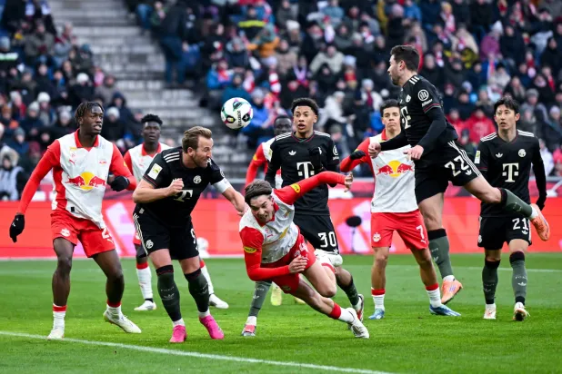 يتطلع بايرن ميونيخ إلى مواصلة مسيرته الخالية من الهزائم في العام ​الجديد (د.ب.أ)