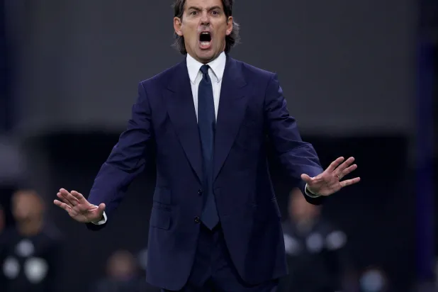 غاب سيموني إنزاغي عن حضور المؤتمر الصحافي بسبب الحبال الصوتية (تصوير: نايف العتيبي)