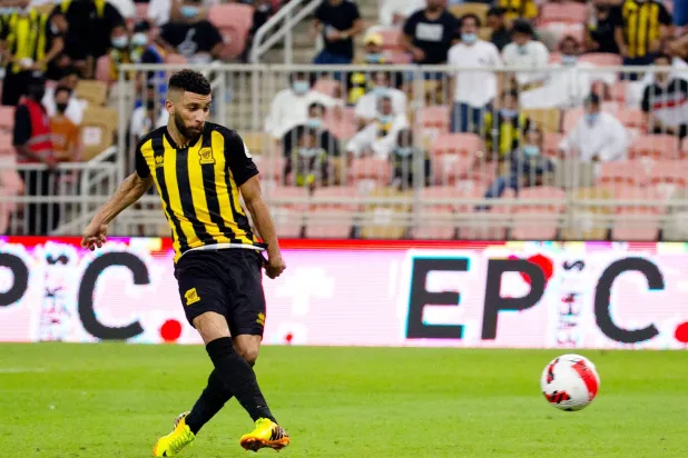 عبد الرحمن العبود على أبواب الشباب (الشرق الأوسط)