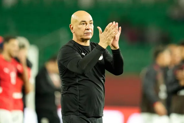 حسام حسن المدير الفني للمنتخب المصري (أ.ب)