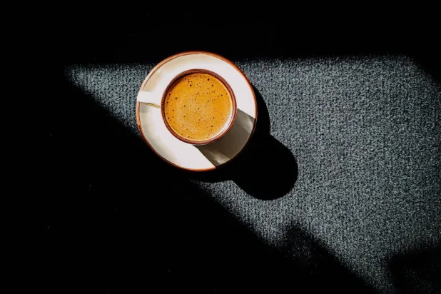 الكافيين هو أكثر المنبهات شيوعاً في العالم (بكسلز)