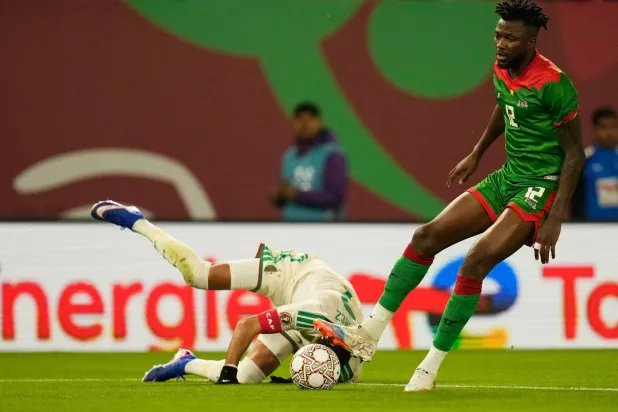 البوركينابي إدموند ​تابسوبا (أ.ب)