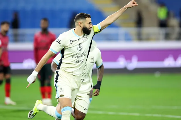 بنزيمة تألق بتسجيله هاتريك في المباراة (تصوير: مشعل القدير)