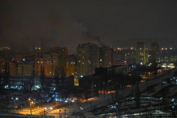 Smoke rises in the city after Russian drone and missile strikes, amid Russia's attack on Ukraine, in Kyiv, Ukraine January 9, 2026. (Reuters)