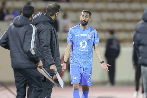 سلمان الفرج خلال مباراة فريقه نيوم أمام الفتح (تصوير: عدنان مهدلي)