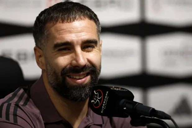 داني كارفخال لاعب فريق ريال مدريد (رويترز)