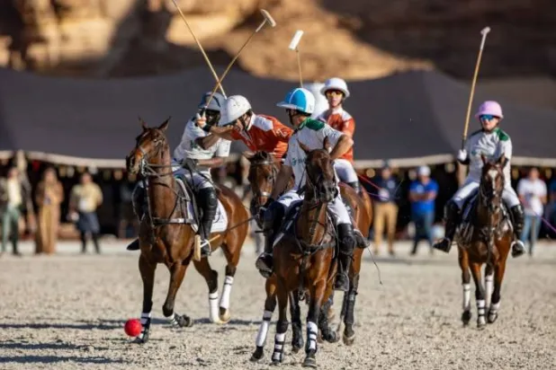 تمتد فعاليات البطولة على مدار 3 أيام لتجمع بين المنافسات عالمية المستوى وتجارب الضيافة الراقية والترفيه المبتكر (العُلا)