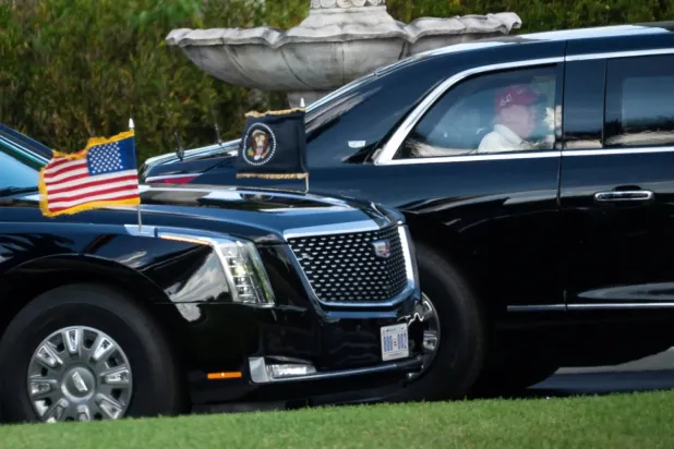 ABD Başkanı Donald Trump'ın Florida'dan ayrılırken konvoyu (Reuters)