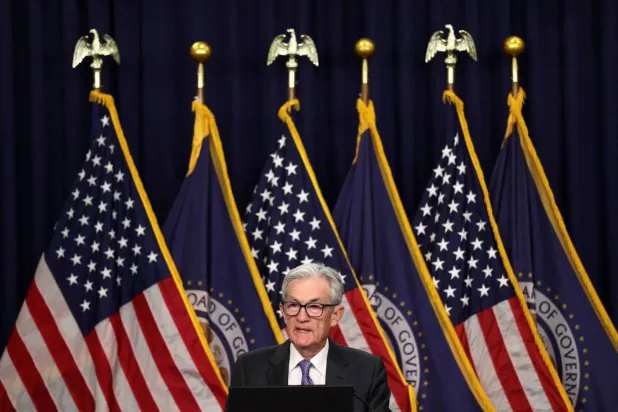 Fed Başkanı Powell, aralık ayında Para Politikası Komitesi toplantısının ardından düzenlediği basın toplantısında (Reuters)