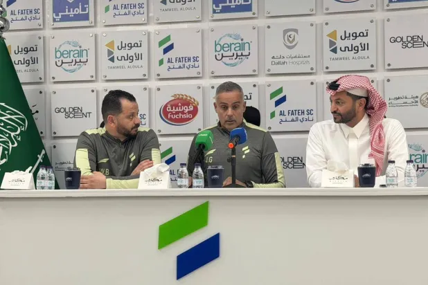 المؤتمر الصحافي لمدرب الفتح (الشرق الأوسط)