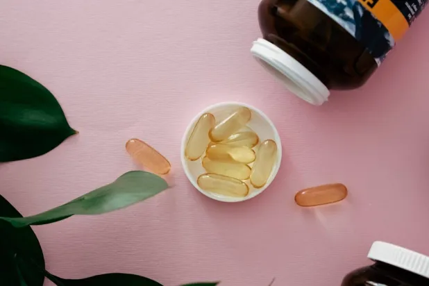 ما أبرز الفوائد الصحية لتناول فيتامينَي «سي» و«د» معاً؟ (بكسلز)