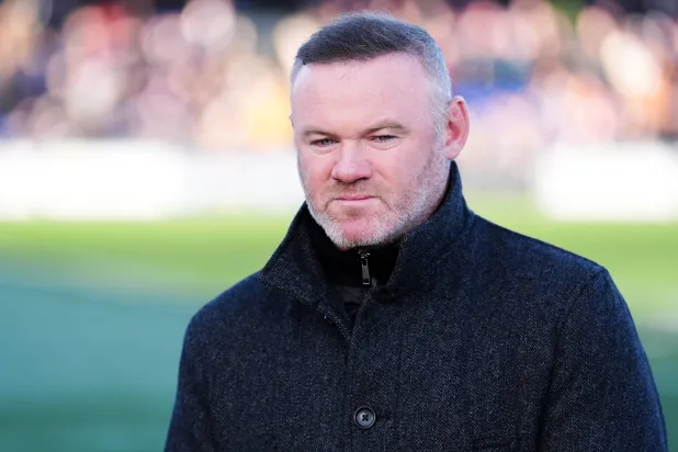 10 January 2026, United Kingdom, Macclesfield: BBC Sport pundit Wayne Rooney pictured ahead of the England FA Cup third round soccer match between Macclesfield Town and Crystal Palace at the Leasing.com Stadium. (dpa)