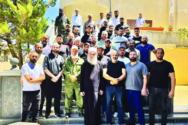 الهجري يرى مستقبل سوريا في التقسيم... وإسرائيل «ضامناً» لدولة درزية