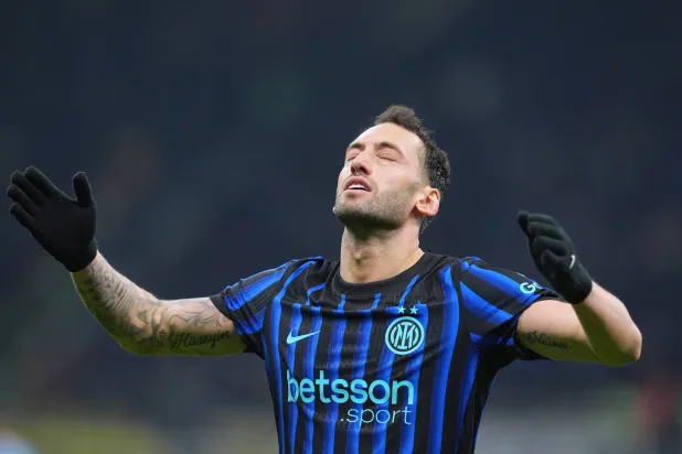 هاكان تشالهان أوغلو (د.ب.أ)