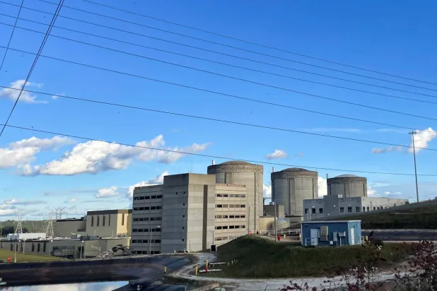 محطة أوكوني النووية الأميركية التابعة لشركة «ديوك إنرجي» في سينيكا بولاية كارولاينا الجنوبية (رويترز)