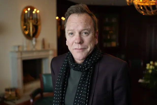 الممثل كيفر ساذرلاند (د.ب.أ)