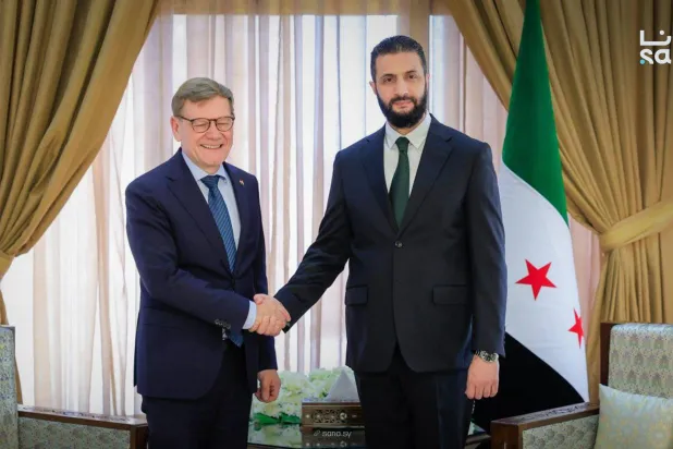 من استقبال الرئيس أحمد الشرع للوزير الألماني يوهان فاديفول في دمشق أواخر العام الماضي (سانا)