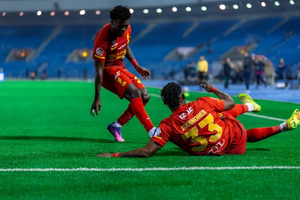 كينونيس بطل الليلة القدساوية الكبيرة (تصوير: عيسى الدبيسي)