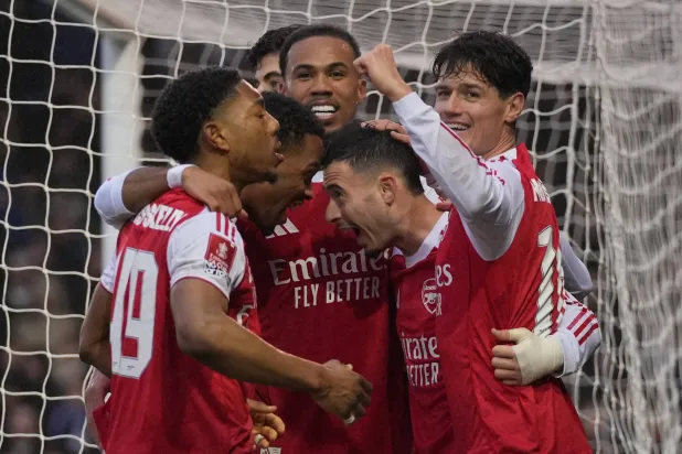 فوز غير مثالي لكنه مهم... آرسنال يختبر عمق شخصيته التنافسية (أ.ب)