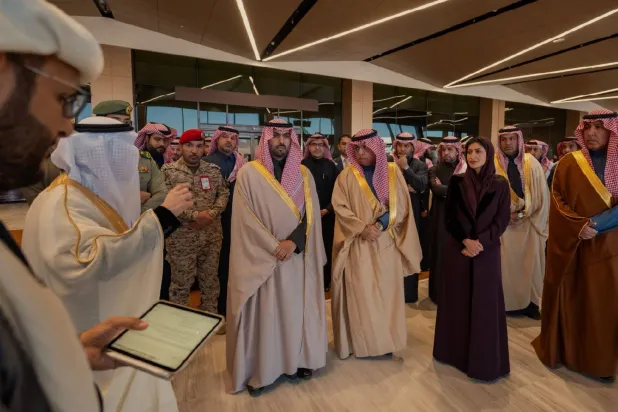 الأمير بدر بن عبد الله بن فرحان لدى افتتاحه توسعة المطار الدولي (الهيئة الملكية لمحافظة العلا)