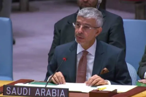 الدكتور عبد العزيز الواصل يتحدث خلال جلسة مجلس الأمن بشأن اليمن في نيويورك الأربعاء (البعثة السعودية)