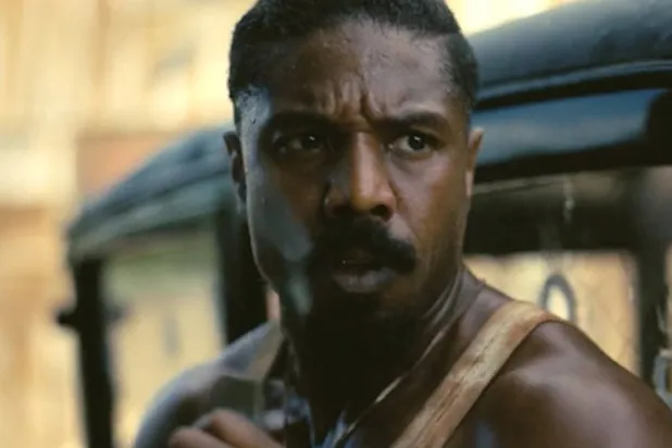 مايكل ب. جوردان في «خاطئون» (وورنر)
