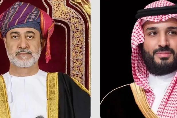 Prince Mohammed bin Salman bin Abdulaziz Al Saud, Crown Prince and Prime Minister of Saudi Arabia photo on the right, and Sultan of Oman Haitham bin Tarik photo on the left. (SPA) 