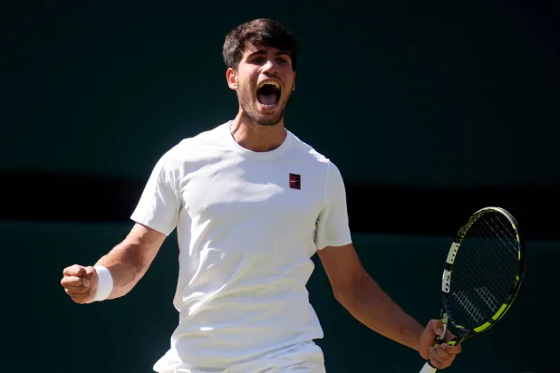 نجم التنس الإسباني كارلوس ألكاراس (د.ب.أ)