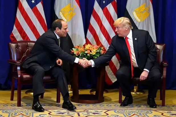 دونالد ترمب خلال لقاء عبد الفتاح السيسي على هامش «الدورة الـ73 للجمعية العامة للأمم المتحدة» في سبتمبر 2018 (أرشيفية - الرئاسة المصرية)