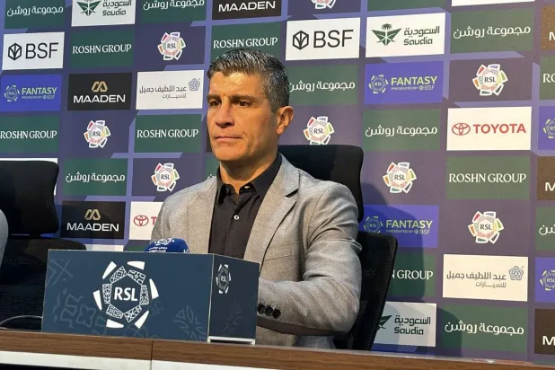 البرتغالي بيدرو إيمانويل مدرب الفيحاء (الشرق الأوسط)