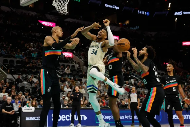 فيكتور ويمبانياما (أ.ف.ب)