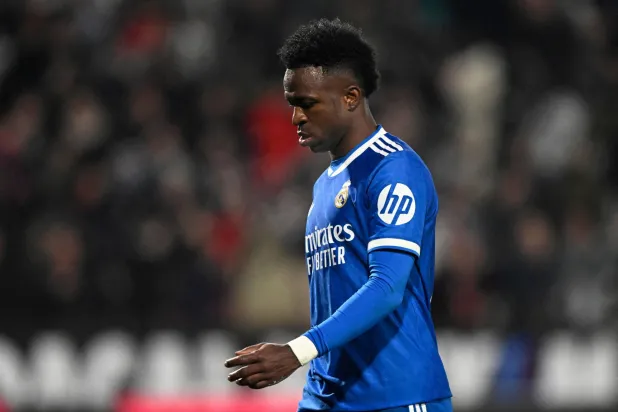 فينيسيوس يتجاوز ليالي الغضب القاسية في «سانتياغو برنابيو» 