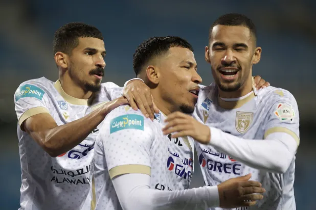 مارتينيز يحتفل بعد الهدف الثاني (تصوير: نايف العتيبي)