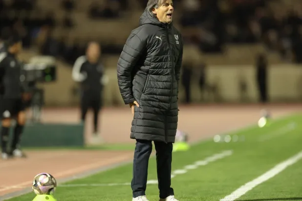 الإيطالي سيموني إنزاغي مدرب فريق الهلال (تصوير: عدنان مهدلي) 