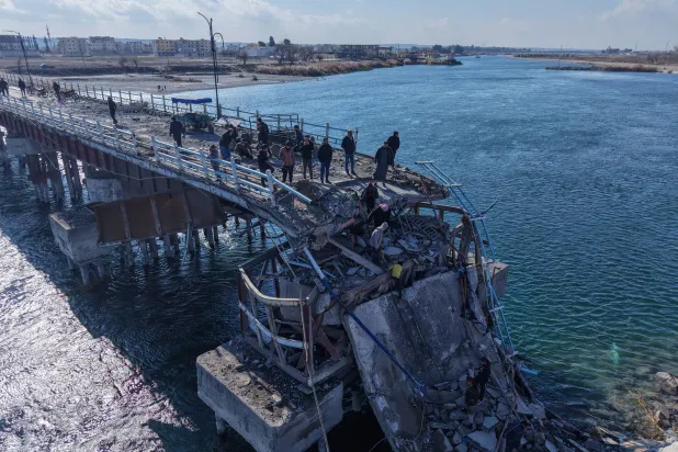 سوريا: «الكردستاني» يتعهد دعم الأكراد... وتركيا تحذر من «أي استفزاز» (تغطية حية)