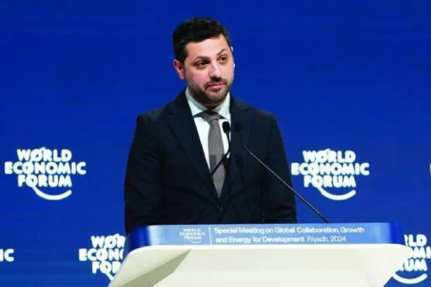 مارون كيروز