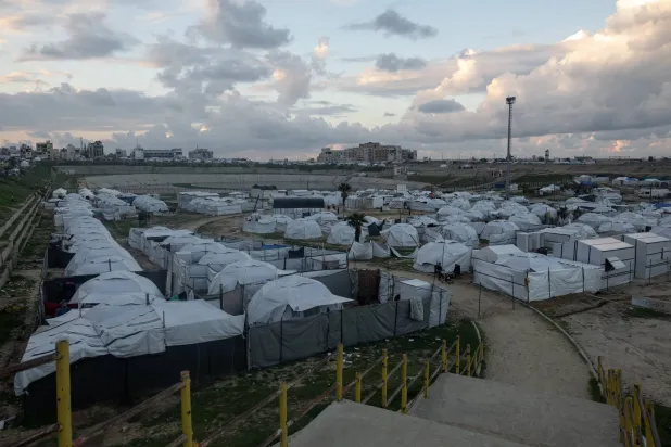 Displaced Palestinians in a temporary camp in Khan Yunis, southern Gaza Strip (EPA)