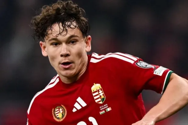 أليكس توث (رويترز)