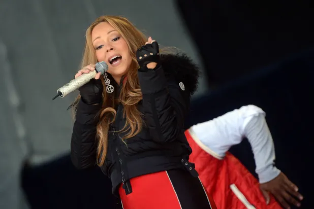 نجمة البوب الأميركية ماريا كاري (د.ب.أ)