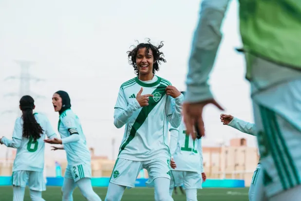 «كلاسيكو» الأهلي والهلال المواجهة الأبرز (نادي الأهلي)