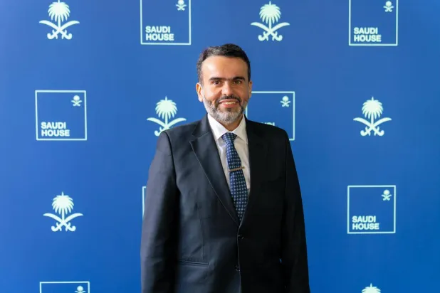 الرئيس التنفيذي لـ«صندوق البنية التحتية الوطني» على هامش أعمال «دافوس» (الشرق الأوسط)