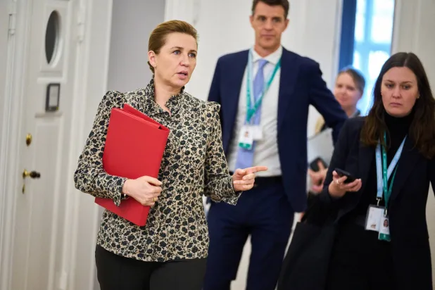 رئيسة الوزراء الدنماركية ميتي فريديريكسن (رويترز)