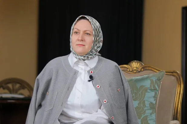 المصممة ڤيرا زولوتاريڤا... نشأة روسية وقلب مصري