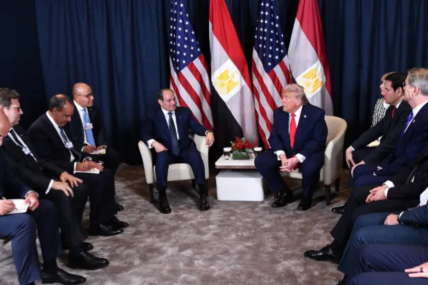 محادثات السيسي وترمب في دافوس الأربعاء (الرئاسة المصرية)