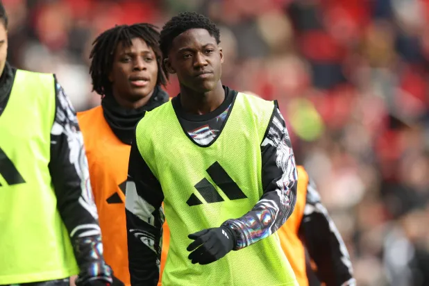 كوبي ماينو يستعد لتمديد عقده مع مان يونايتد (أ.ف.ب)